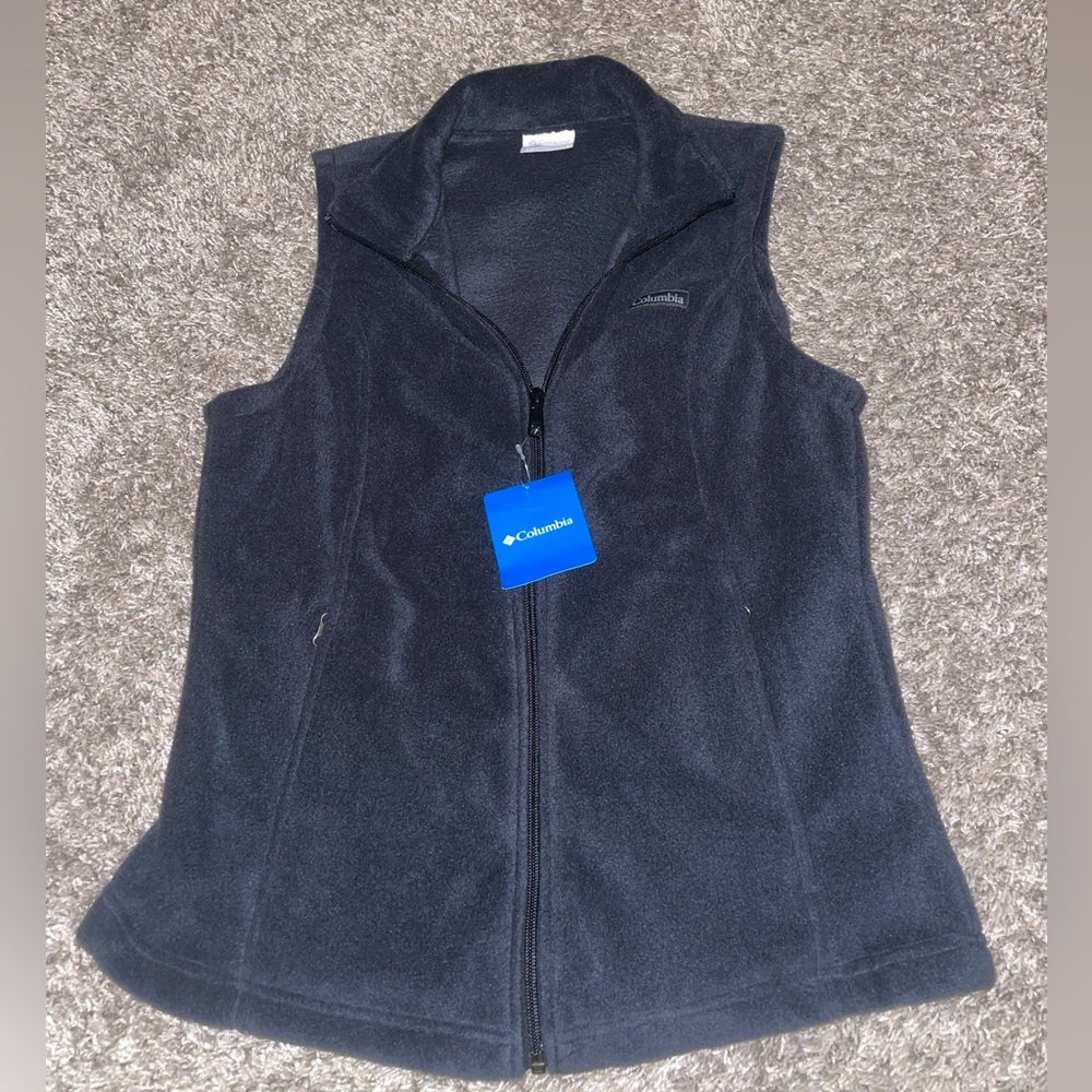 NWT Columbia Vest Size Small